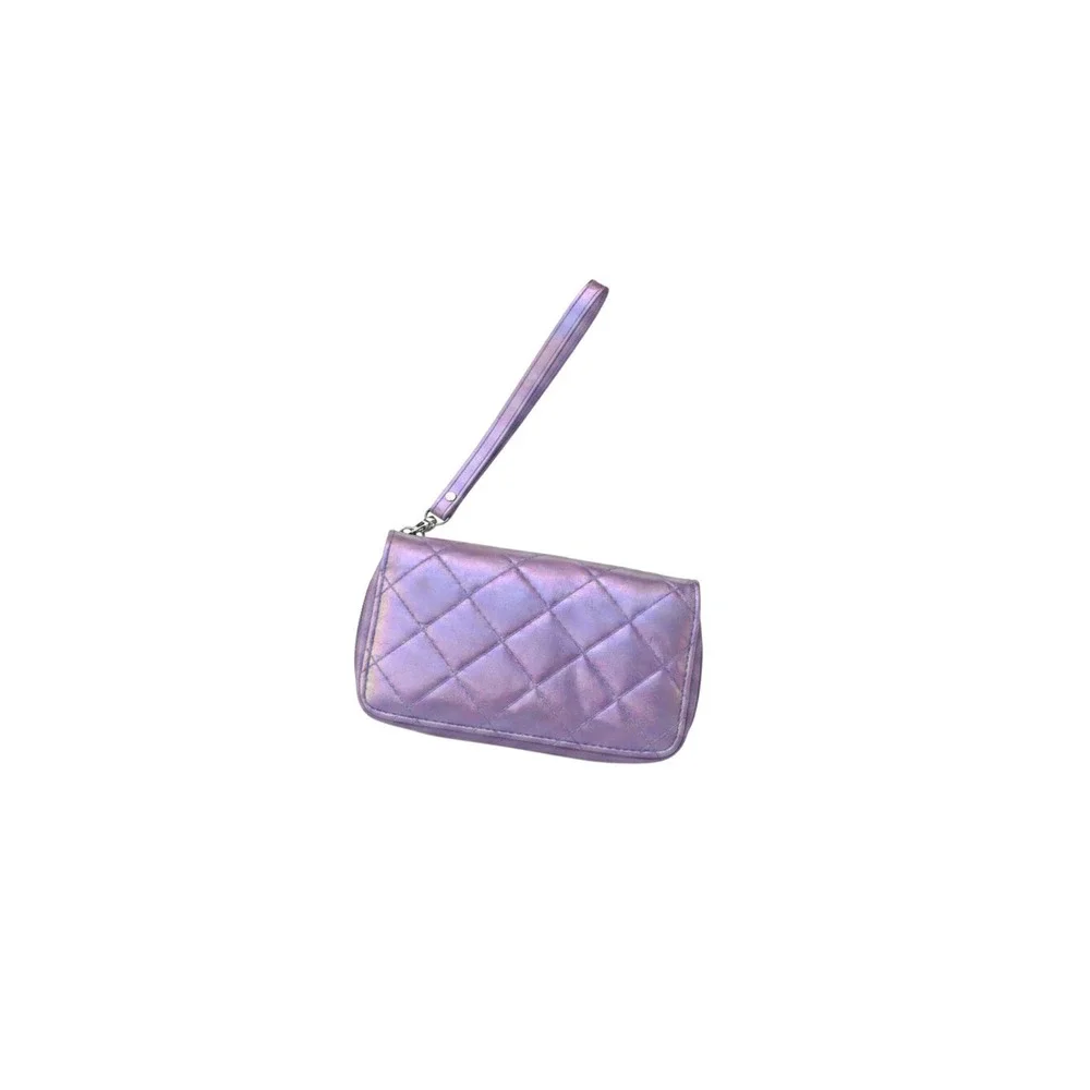 CBI Wristlet Wallet Girls OS Purple New Love Patch Quilted Metallic Iridescent